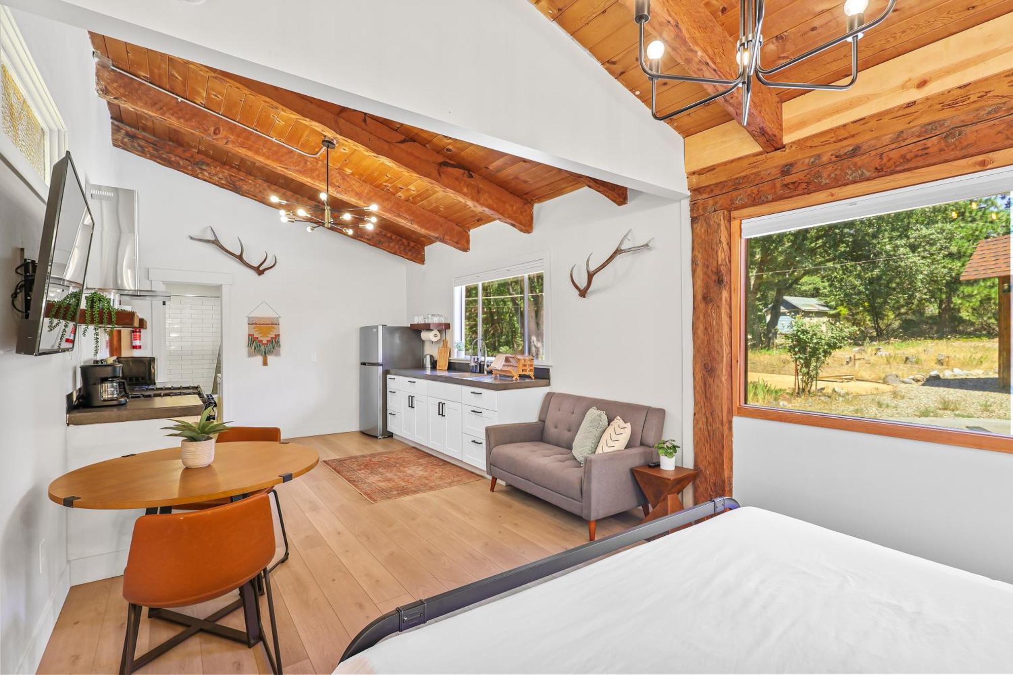 Basecamp Lodge Mount Shasta Oda fotoğraf