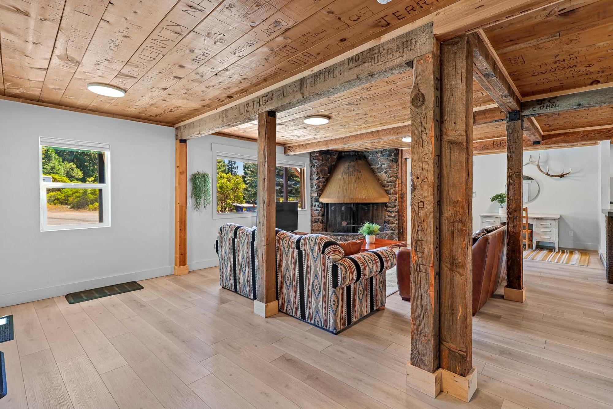 Basecamp Lodge Mount Shasta Oda fotoğraf